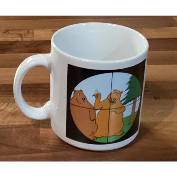 Far Side by Gary Larson 1981 Vintage "Bears In Crosshair" 8 Oz Coffee Mug - Picture 6 of 9